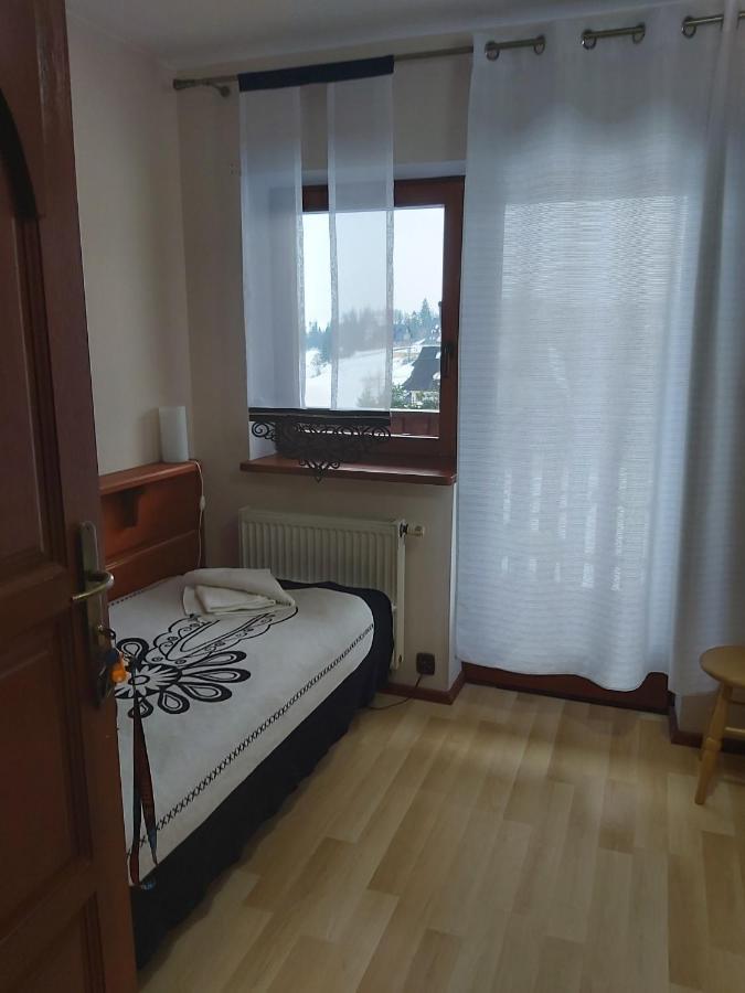 Dom Z Witrazami Lägenhet Bukowina Tatrzańska Exteriör bild